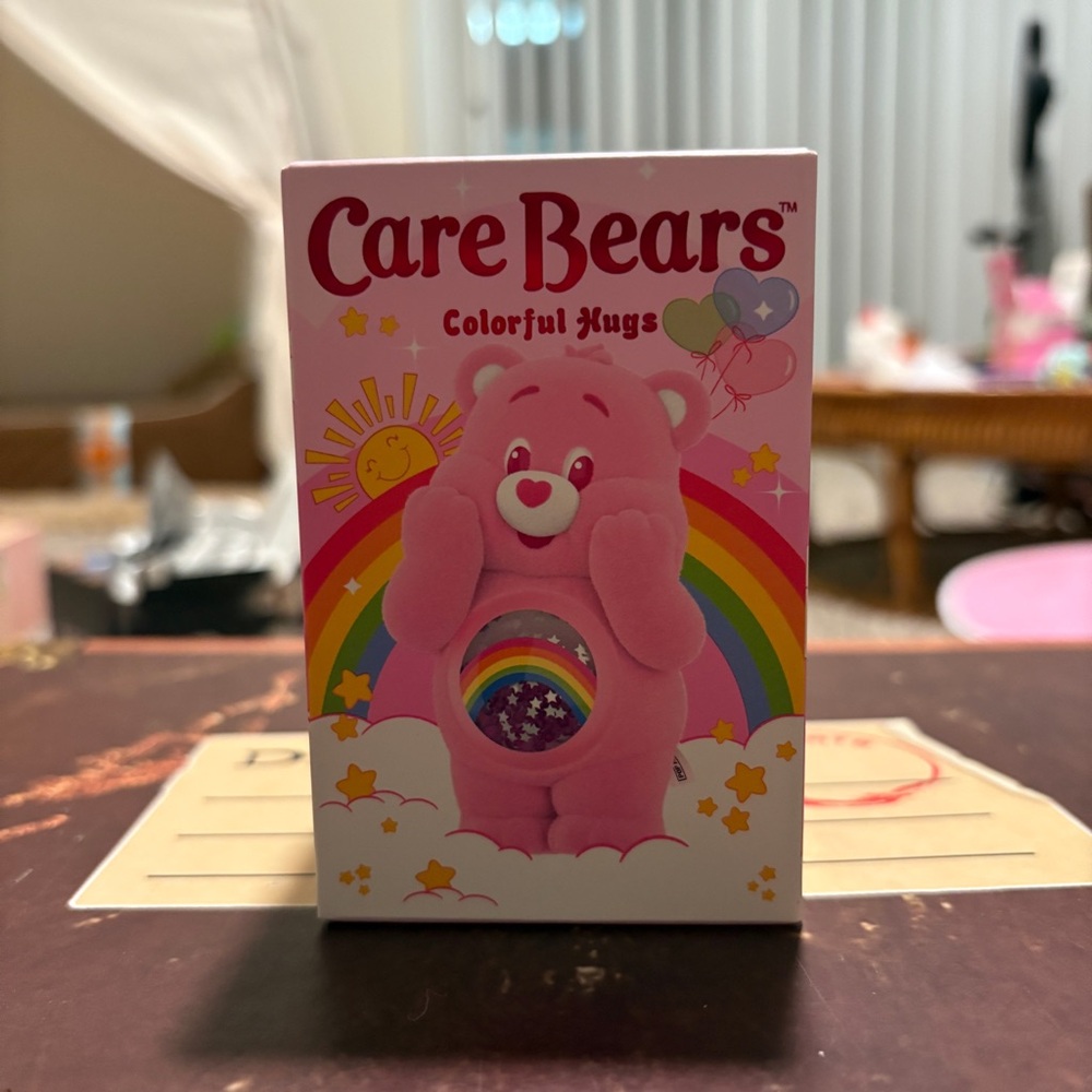 (Always There Bear) Care Bears Colorful Hugs, POPmart